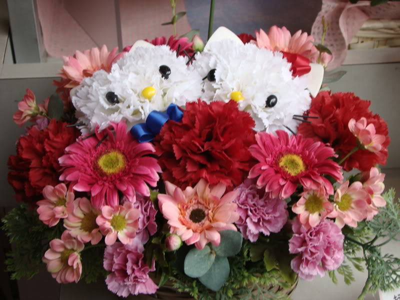 Hello kitty bouquets2