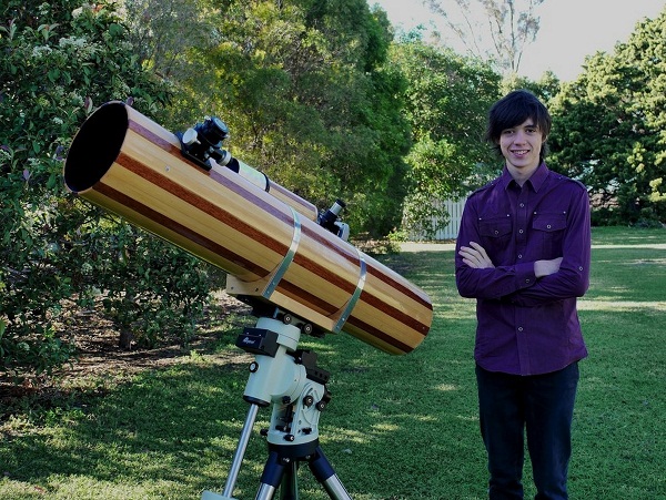 He Has Built His Own Telescopes